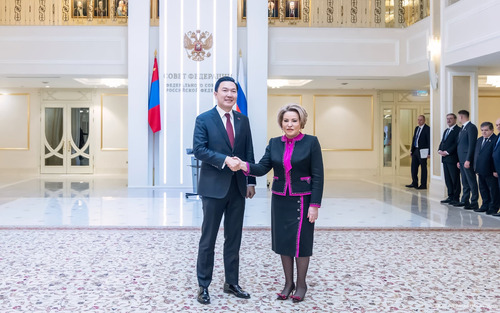 Монгол Улсын Их Хурлын дарга Н.Учрал, ОХУ-ын Холбооны Хурлын Холбооны Зөвлөлийн дарга В.И.Матвиенко нар албан ёсны хэлэлцээ хийв